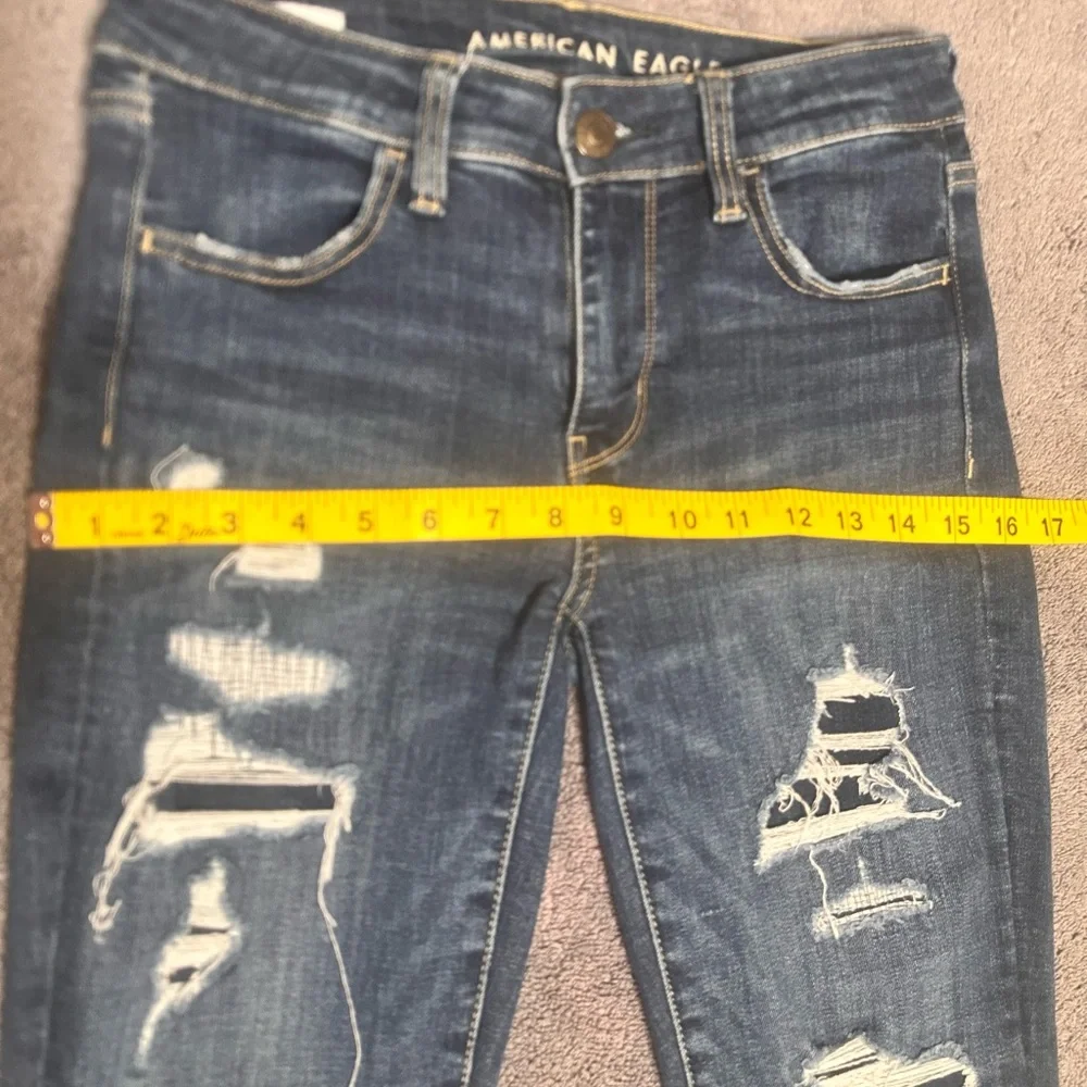 American Eagle‎ Outfitters Dark Blue Distressed Skinny Jeans